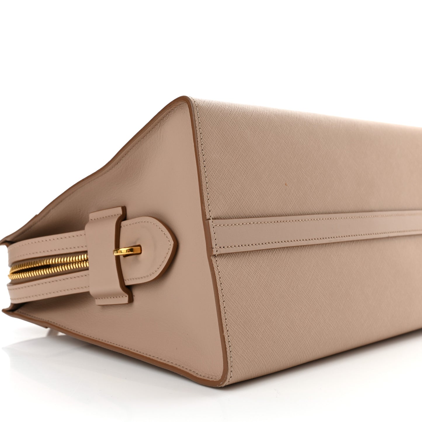 Saffiano City Calfskin Medium Esplanade Cammeo