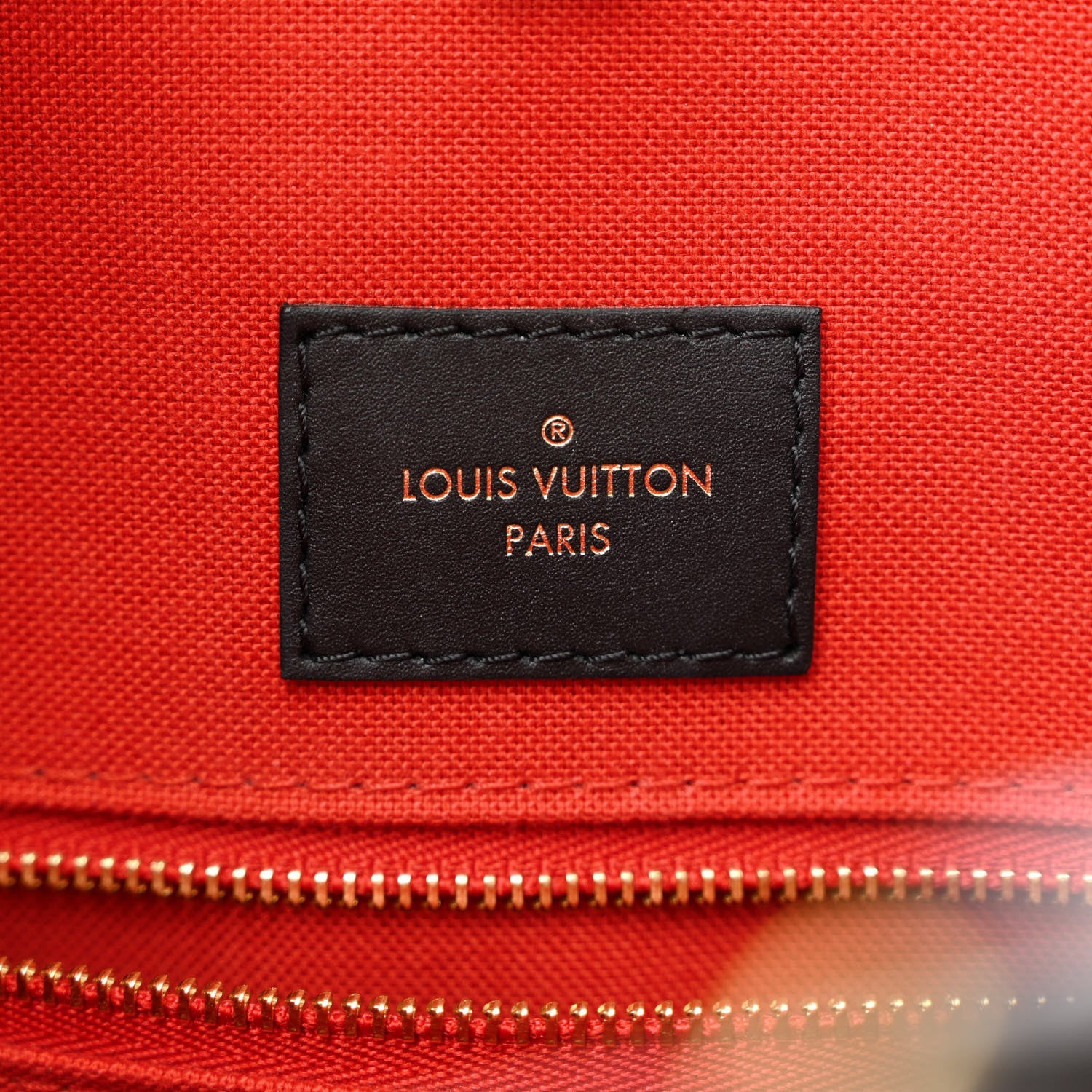 Louis Vuitton Reverse Monogram Giant Onthego MM 6 of 11