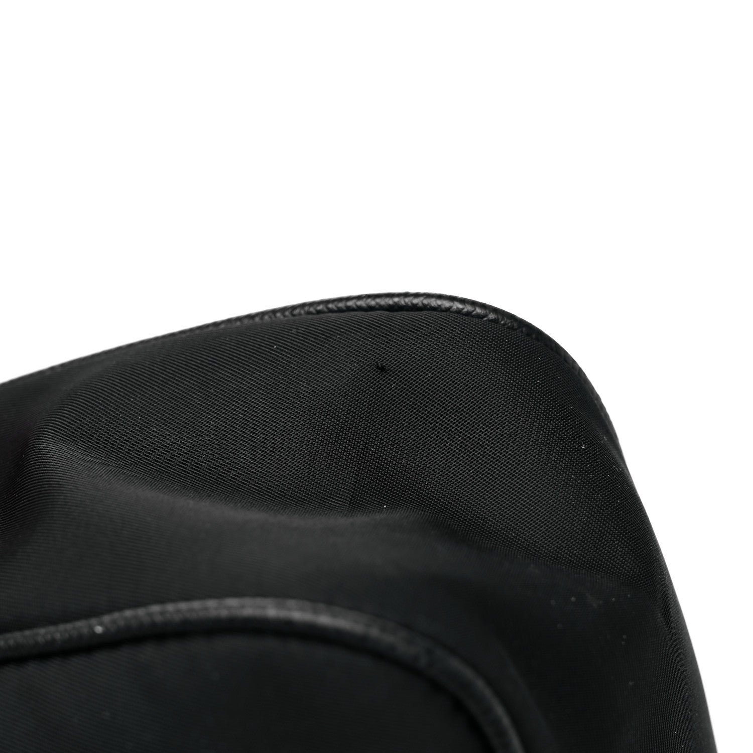 Prada Nylon Re-Edition 2005 Shoulder Bag Black 16 of 18