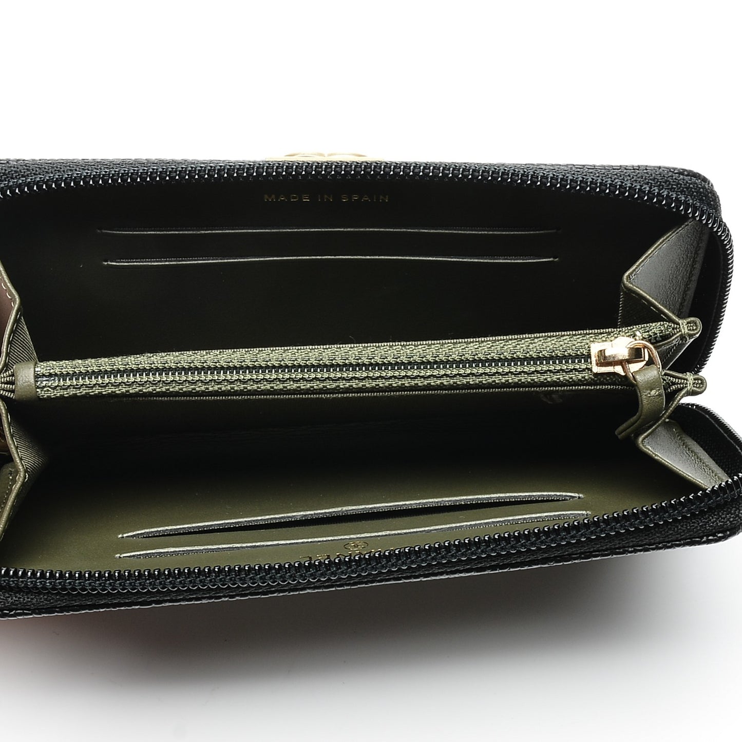 Caviar Quilted Boy Small Zip Around Wallet Black