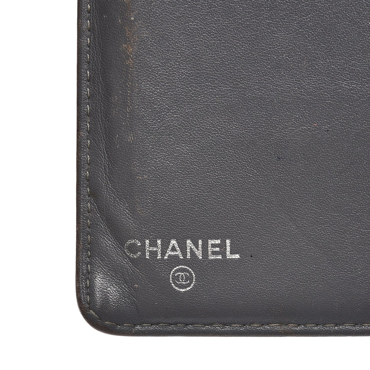 Patent Camellia Large Yen Wallet Black