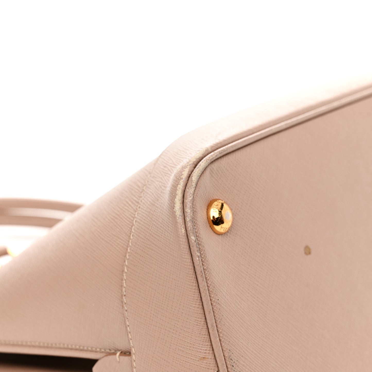 Saffiano Lux Medium Open Promenade Tote Cammeo