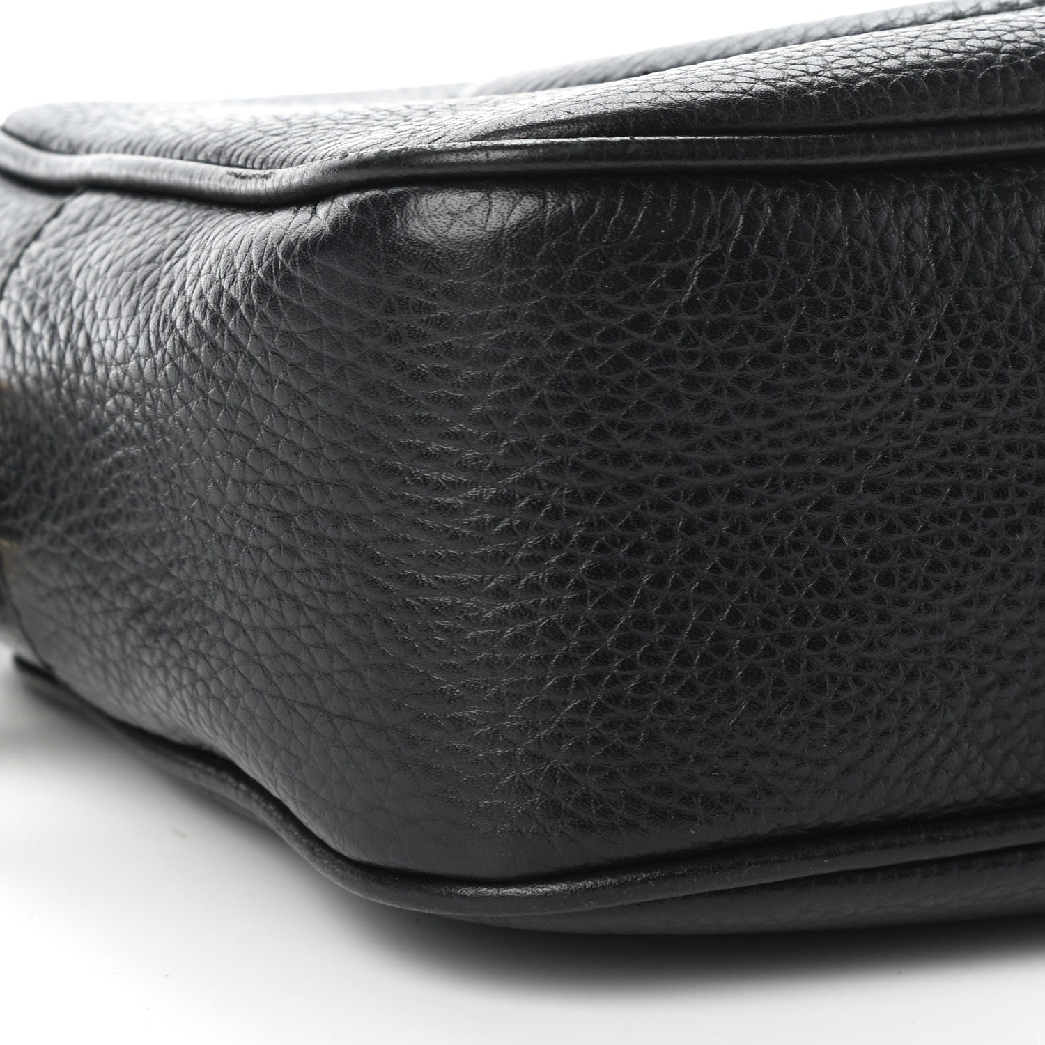 Gucci Pebbled Calfskin Small Soho Disco Bag Black 8 of 9