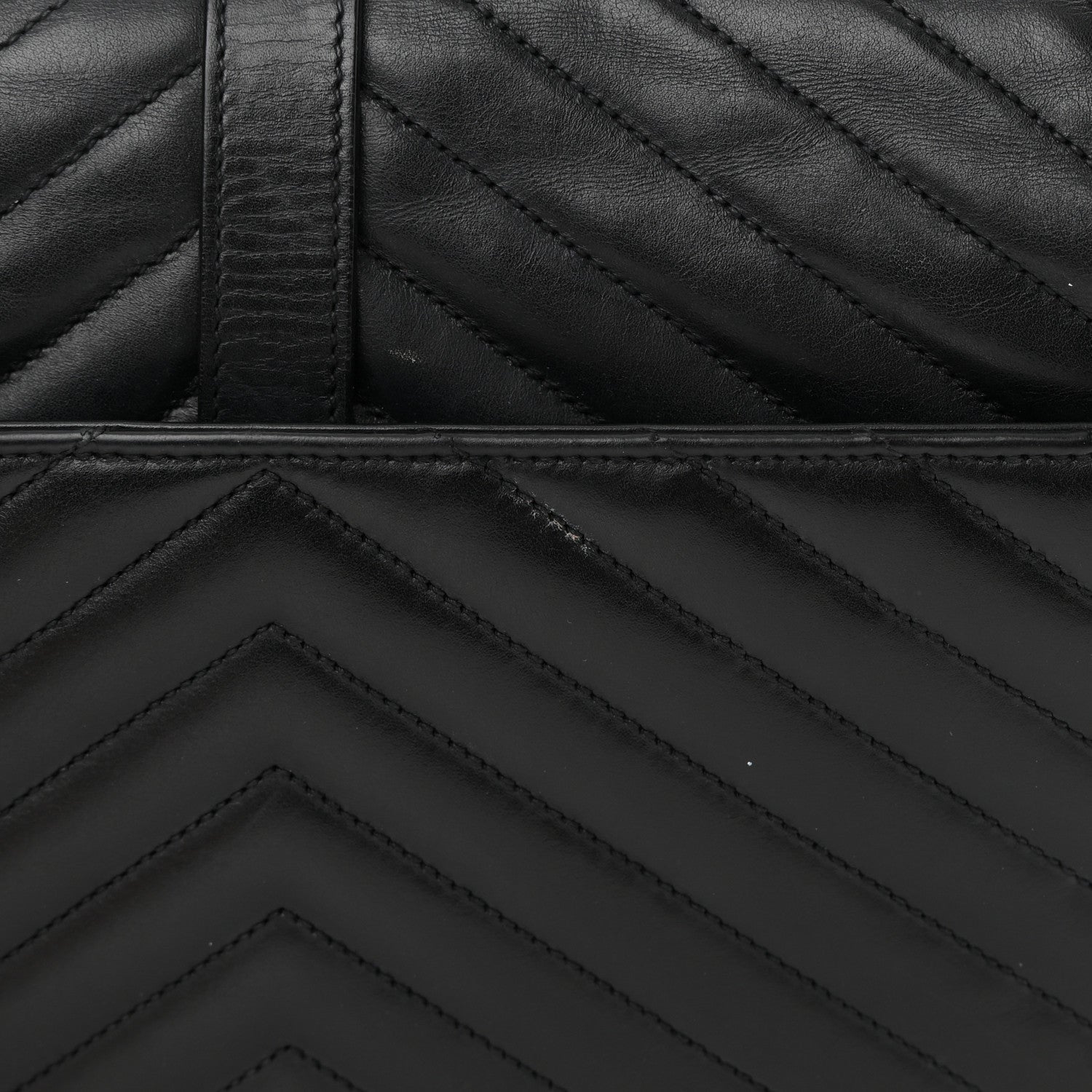 Saint Laurent Smooth Calfskin Matelasse Chevron Large Monogram Satchel Black 14 of 19