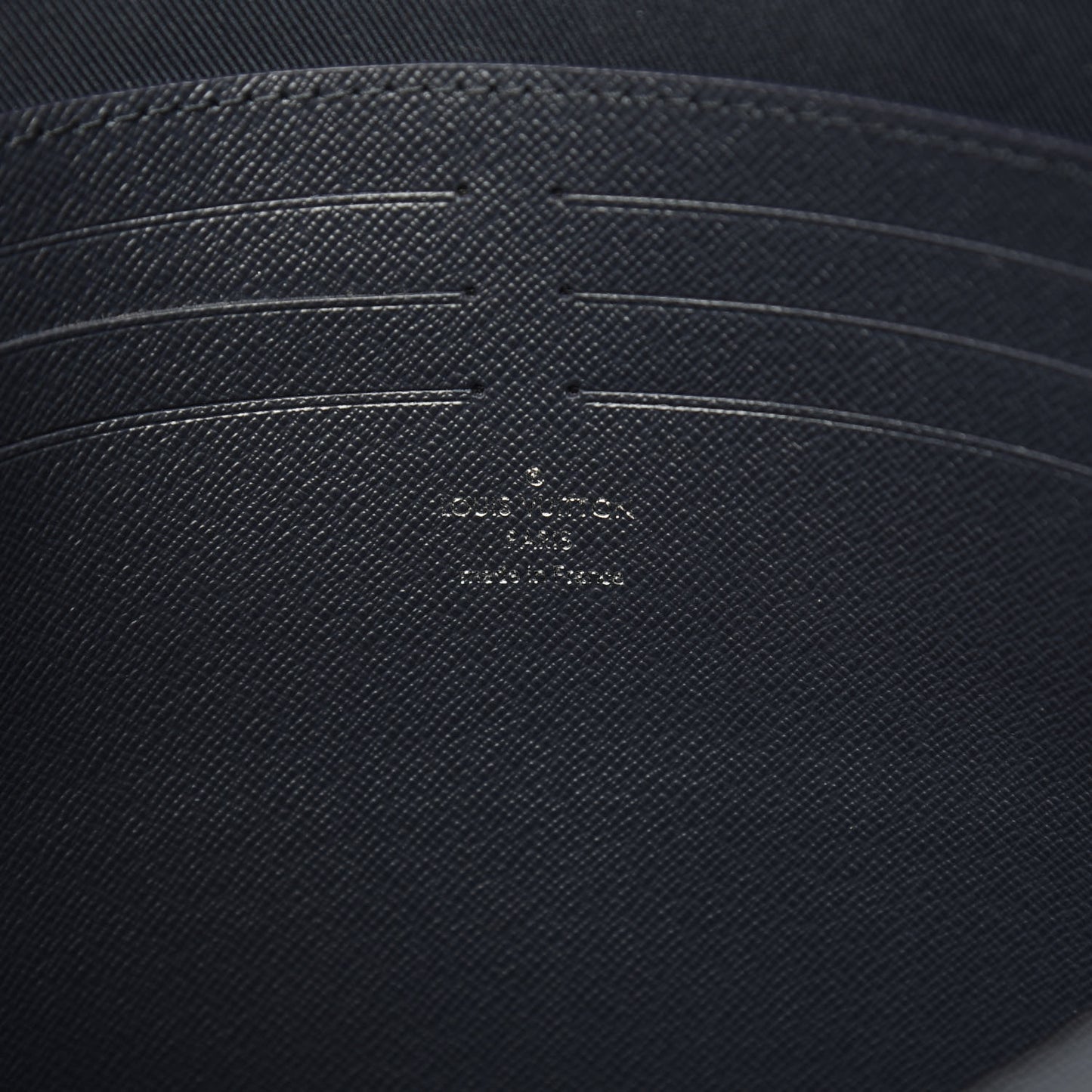 Savane Monogram Chapman Pochette Voyage GM Dune