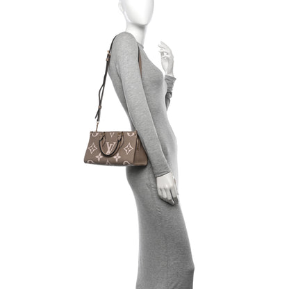 Louis Vuitton Empreinte OnTheGo East West Dove Cream 2 of 10