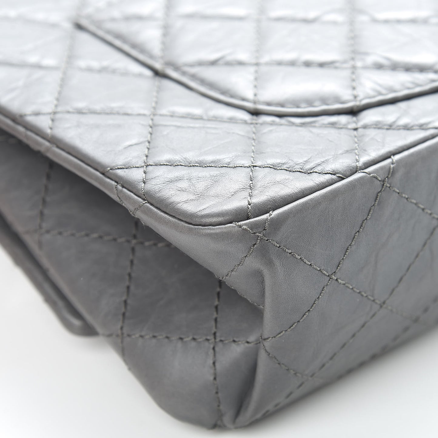 Aged Calfskin Quilted 2.55 Reissue 226 Flap Grey