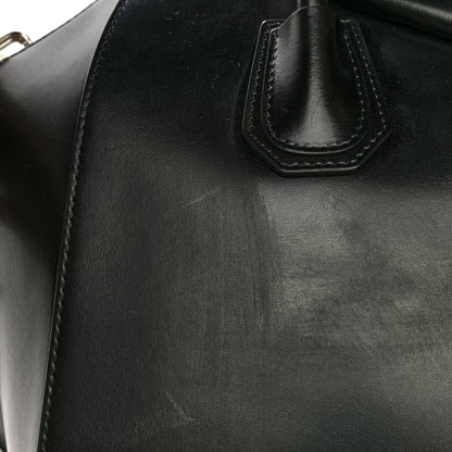 Givenchy Shiny Lord Calfskin Medium Antigona Black 12 of 20