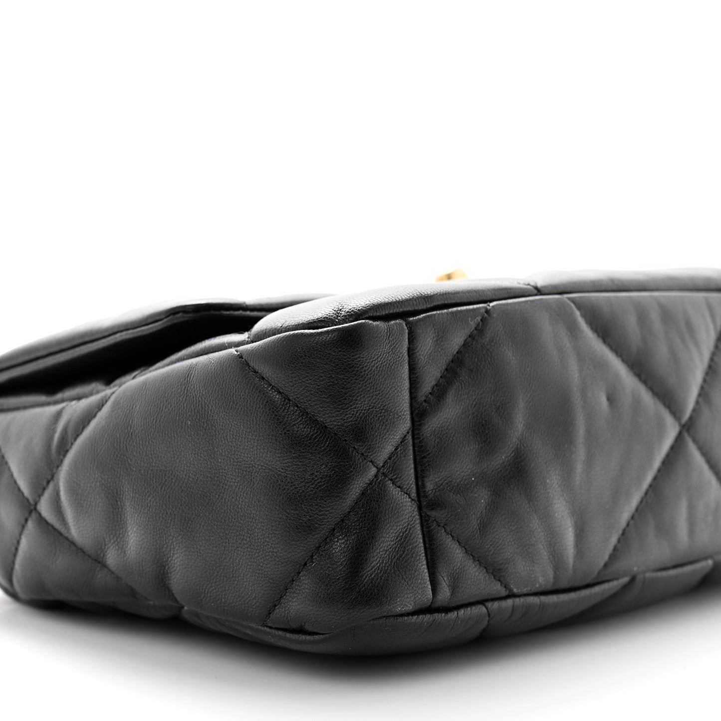 Lambskin Quilted Medium Chanel 19 Flap Black
