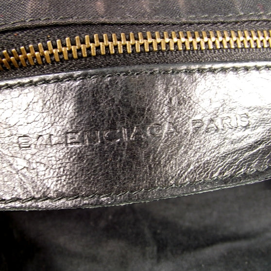 Chevre Day Hobo Black