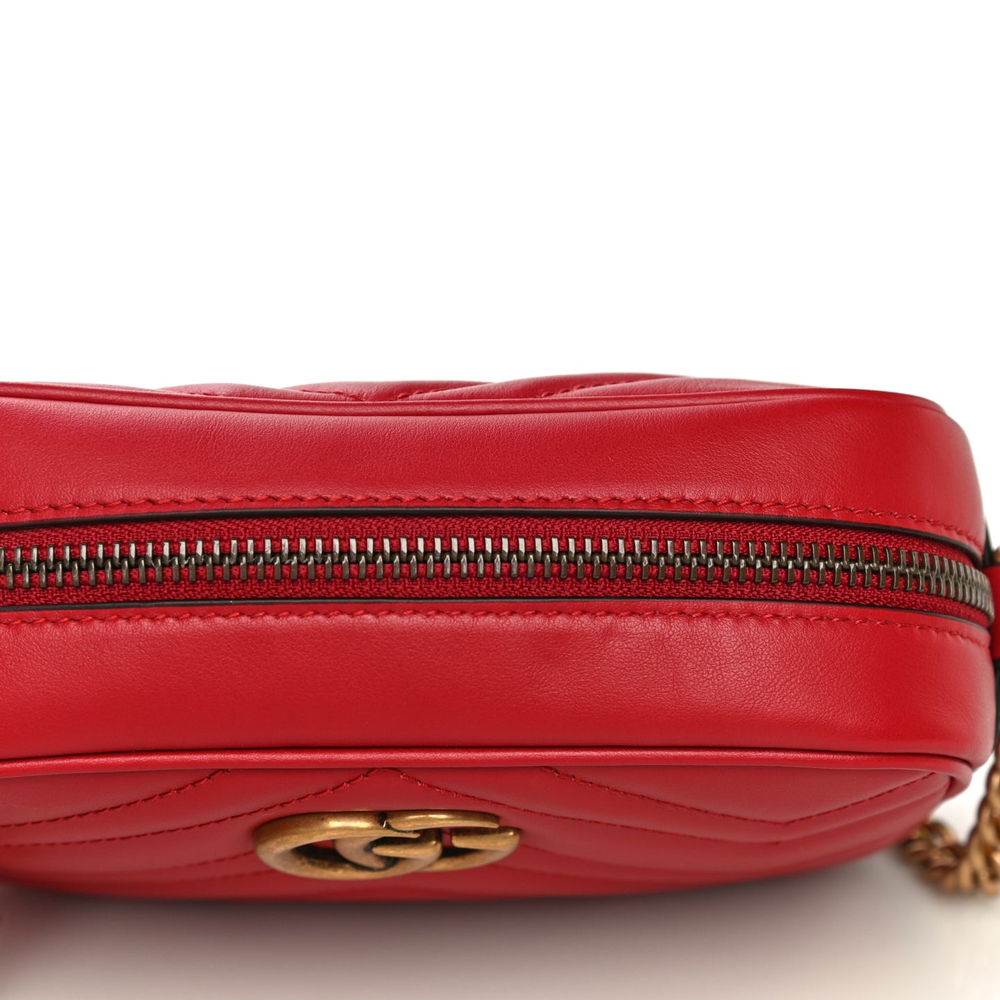 Calfskin Matelasse Mini GG Marmont Chain Shoulder Bag Hibiscus Red