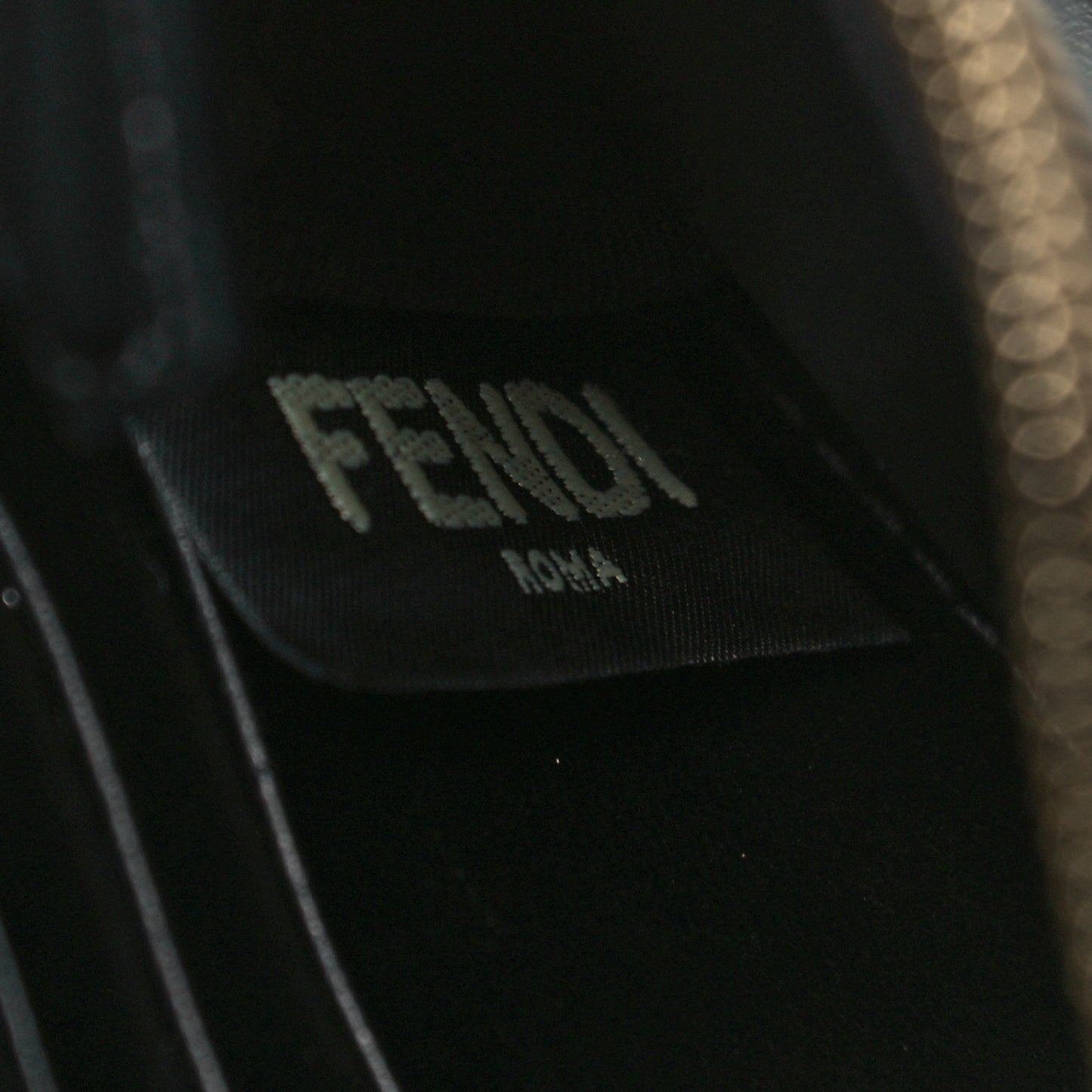 Vitello Liberty Lucido F is Fendi Medium Envelope Wallet on Chain Black