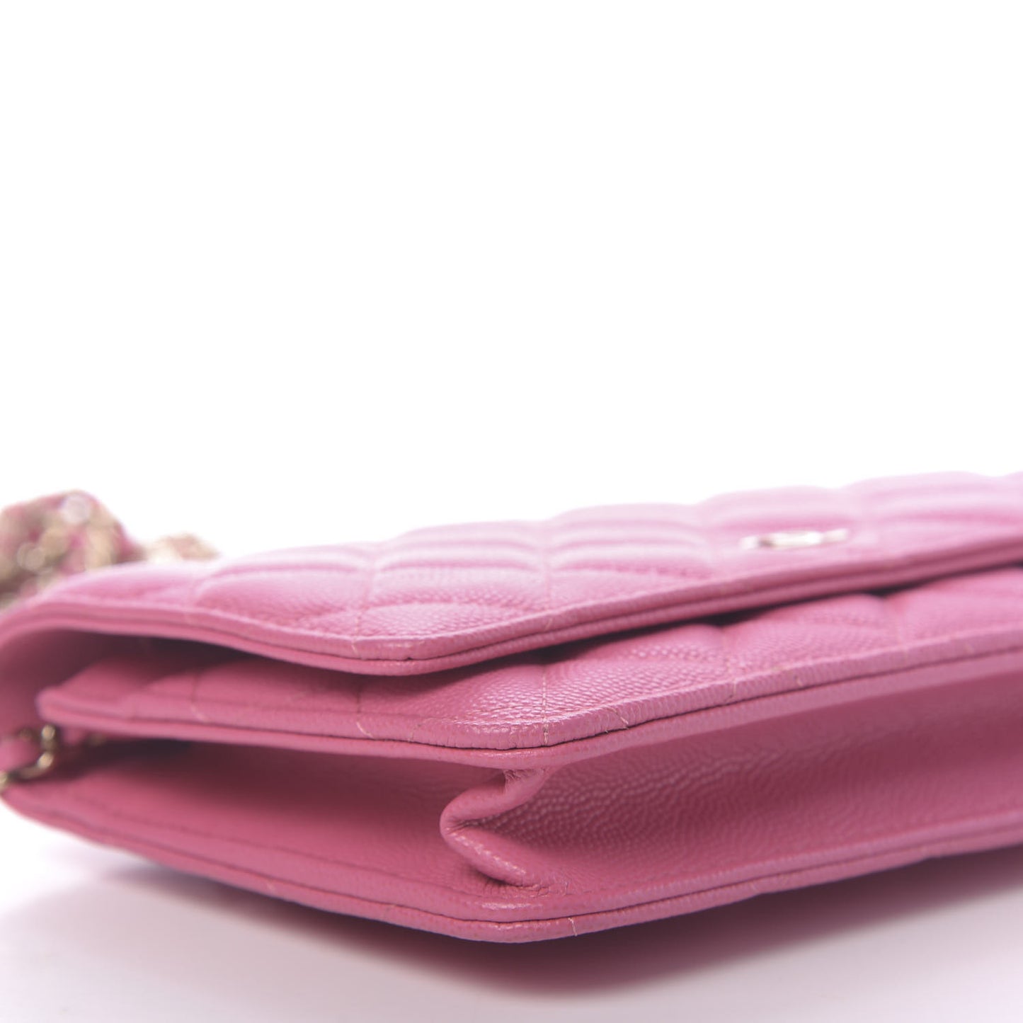 Caviar Quilted Wallet on Chain WOC Pink