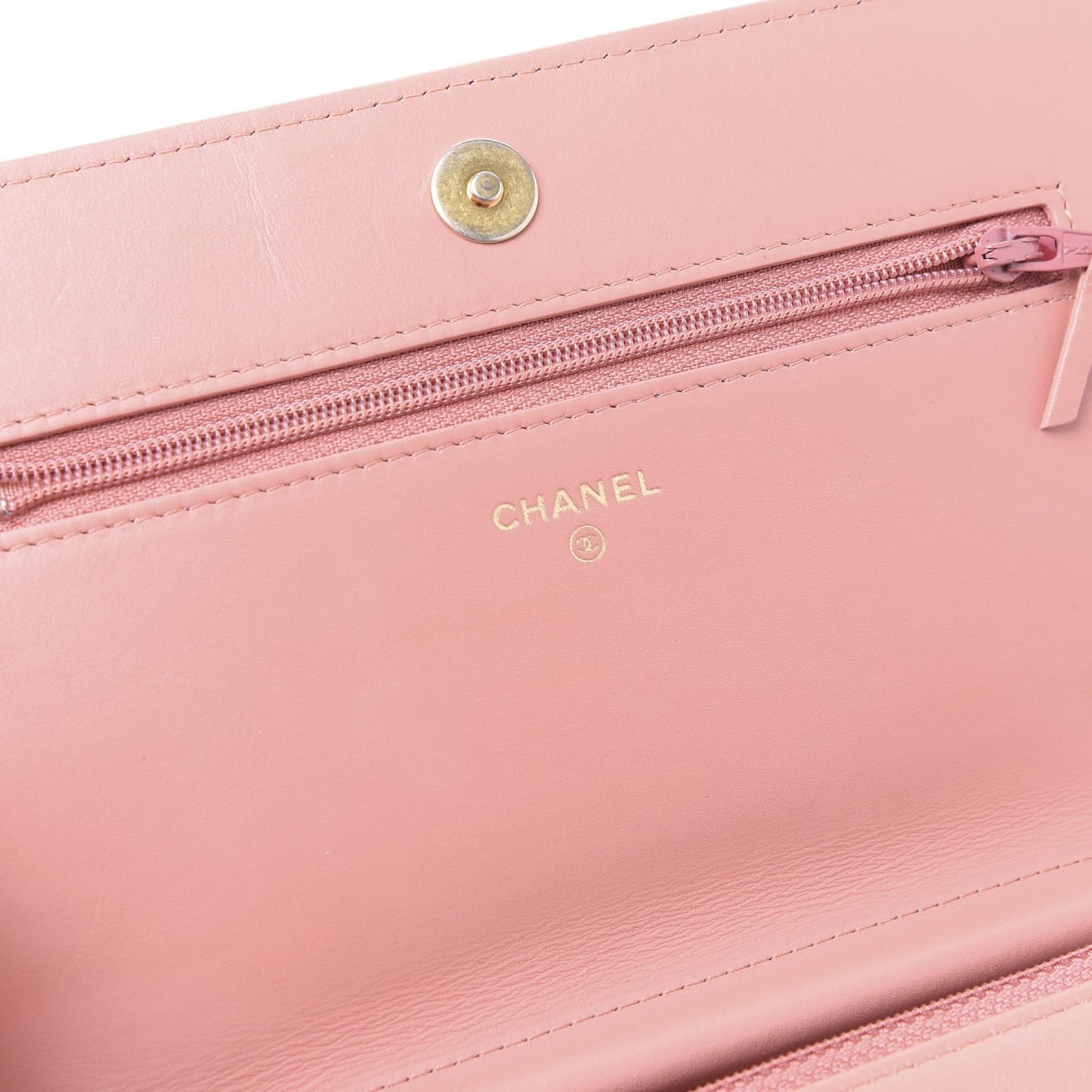 Caviar Quilted Boy Wallet On Chain WOC Light Pink