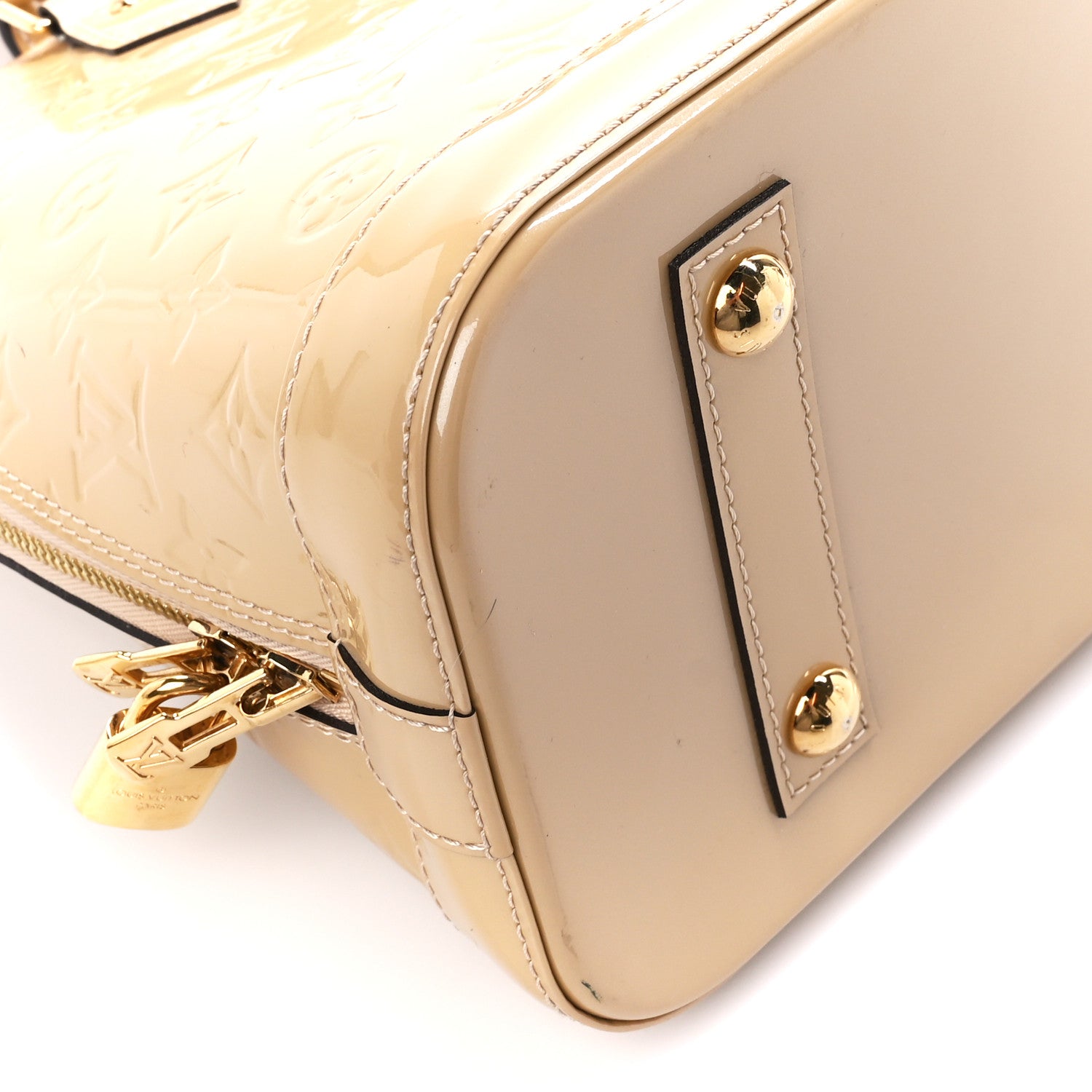 Louis Vuitton Vernis Alma PM Blanc Corail 17 of 19