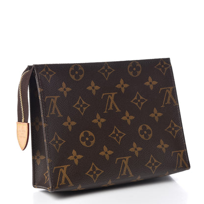 Louis Vuitton Monogram Toiletry Pouch 19 3 of 9