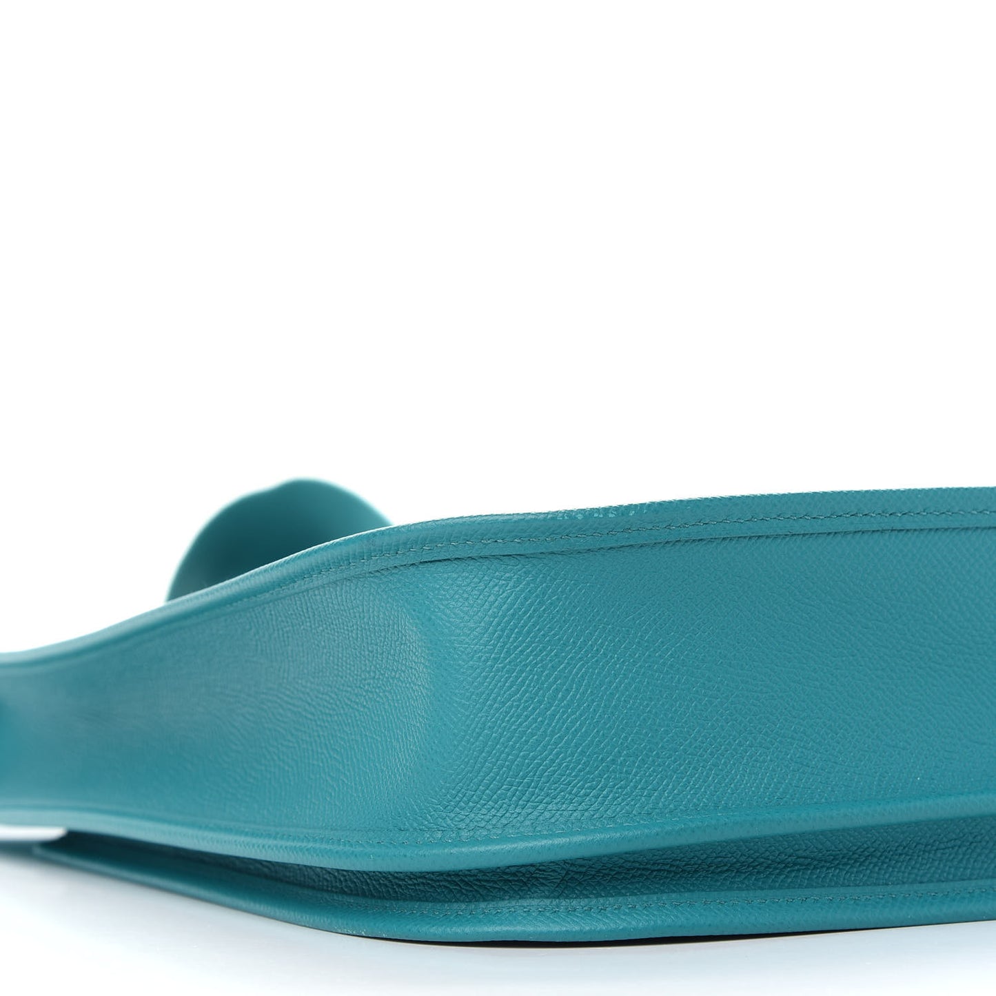 Epsom Evelyne III PM Bleu Paon