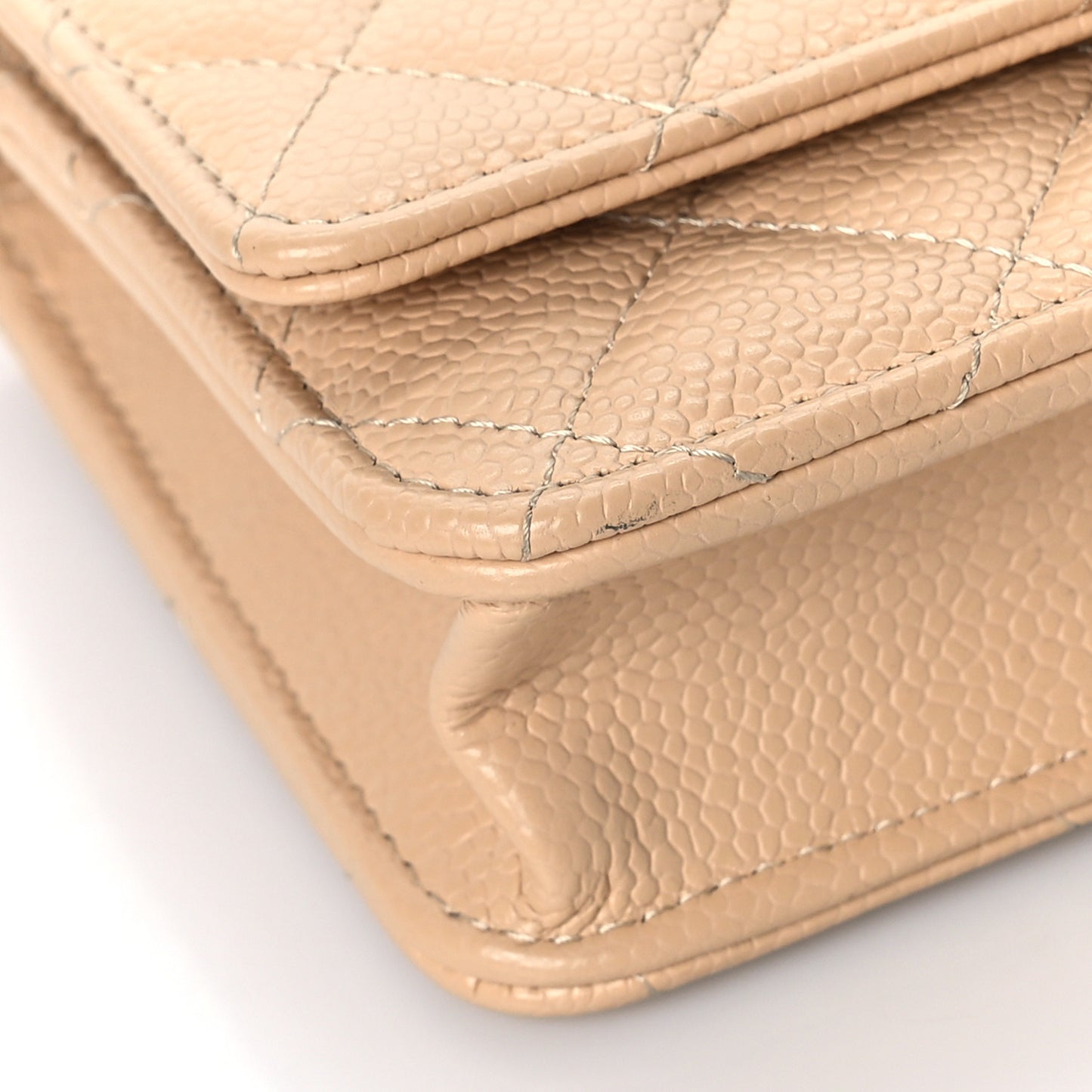 Caviar Quilted Wallet On Chain WOC Beige