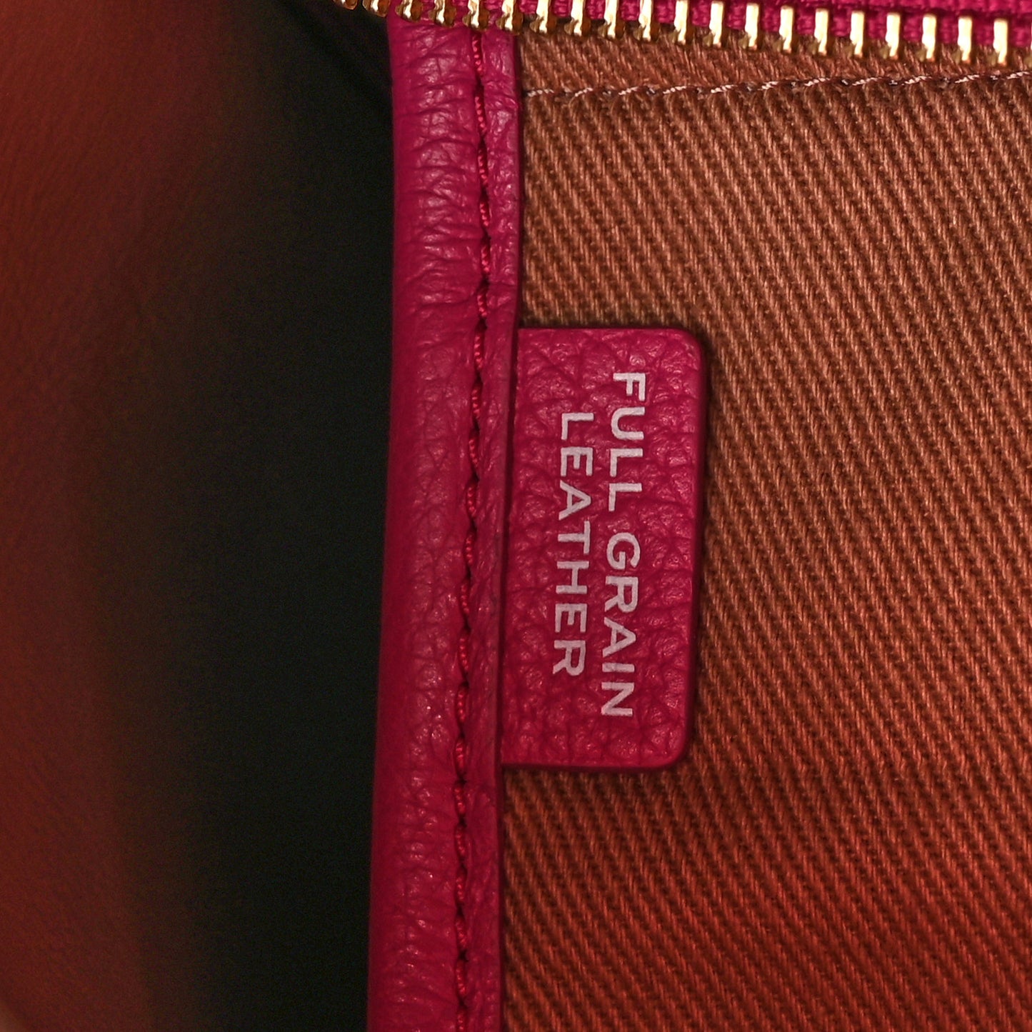 Grained Calfskin Medium The Tote Bag Lipstick
