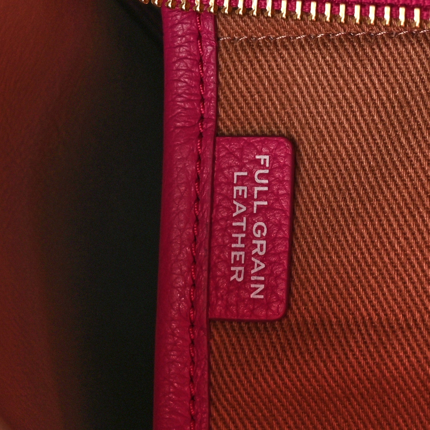Marc Jacobs Grained Calfskin Medium The Tote Bag Lipstick 5 of 9