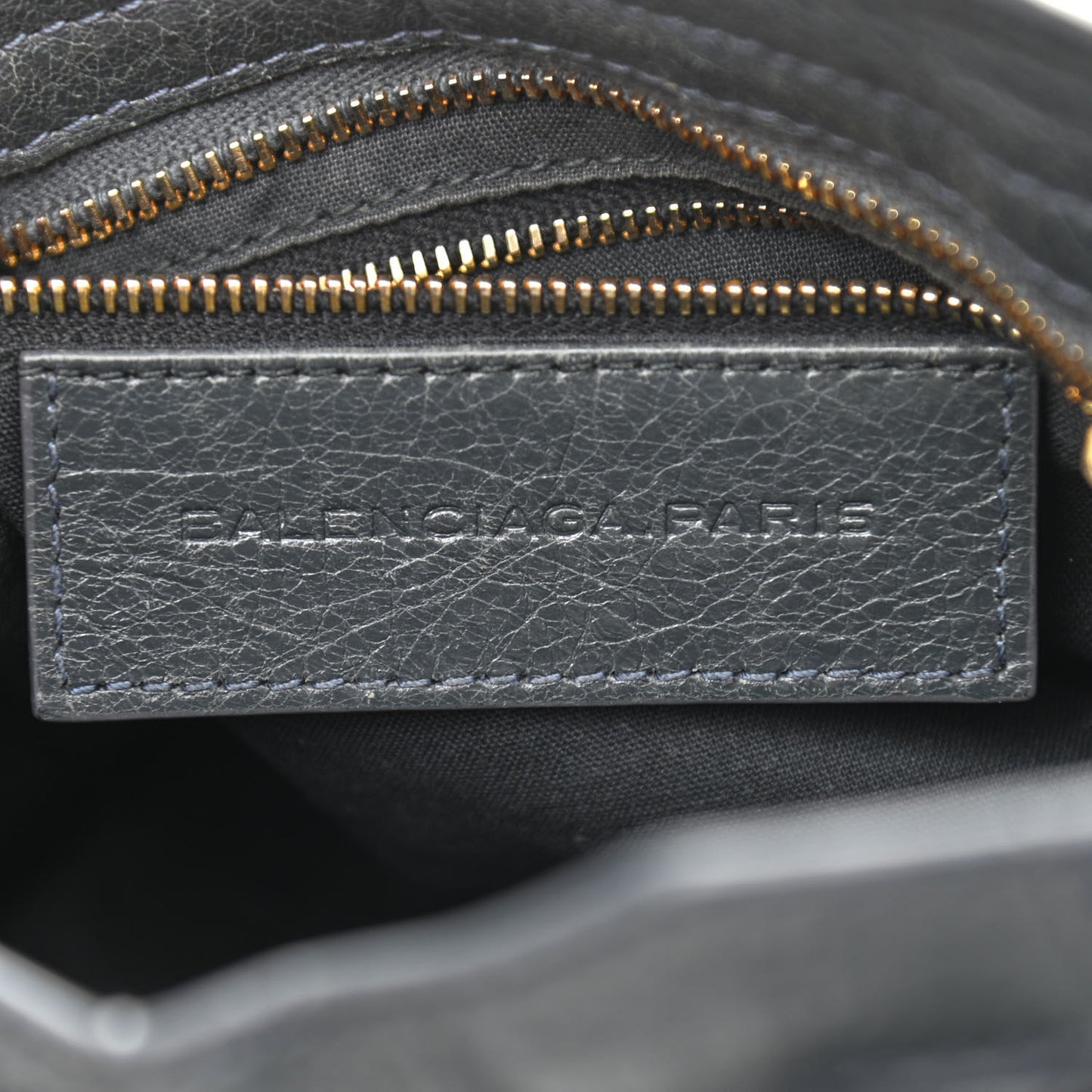 Agneau Giant 12 Gold Hardware Mini City Anthracite