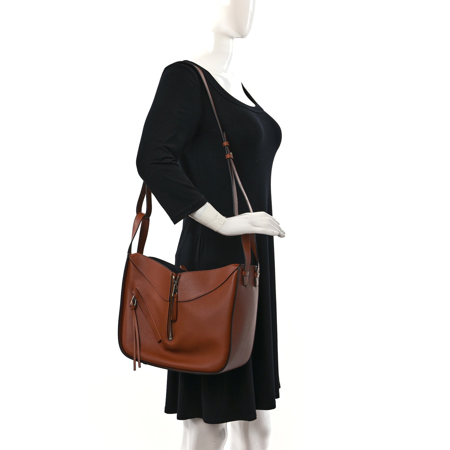 Loewe Calfskin Small Hammock Shoulder Bag Tan 2 of 10