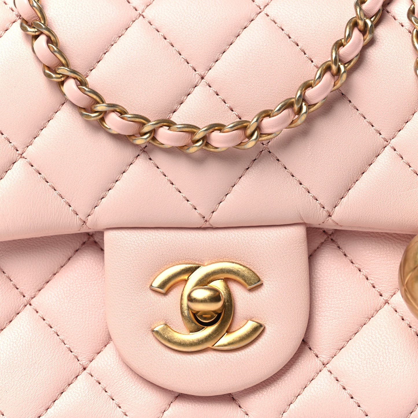 Lambskin Quilted Mini Pearl Crush Flap Light Pink