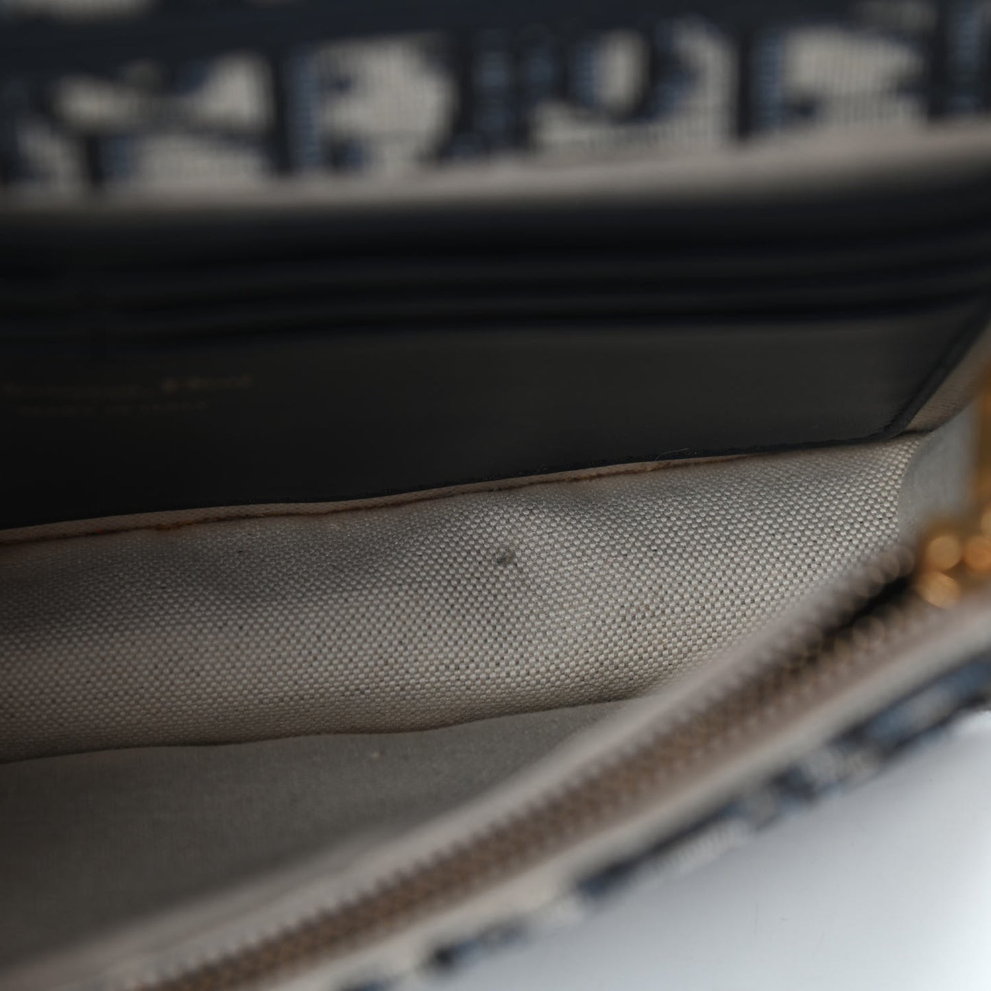 Oblique Saddle Chain Pouch Blue