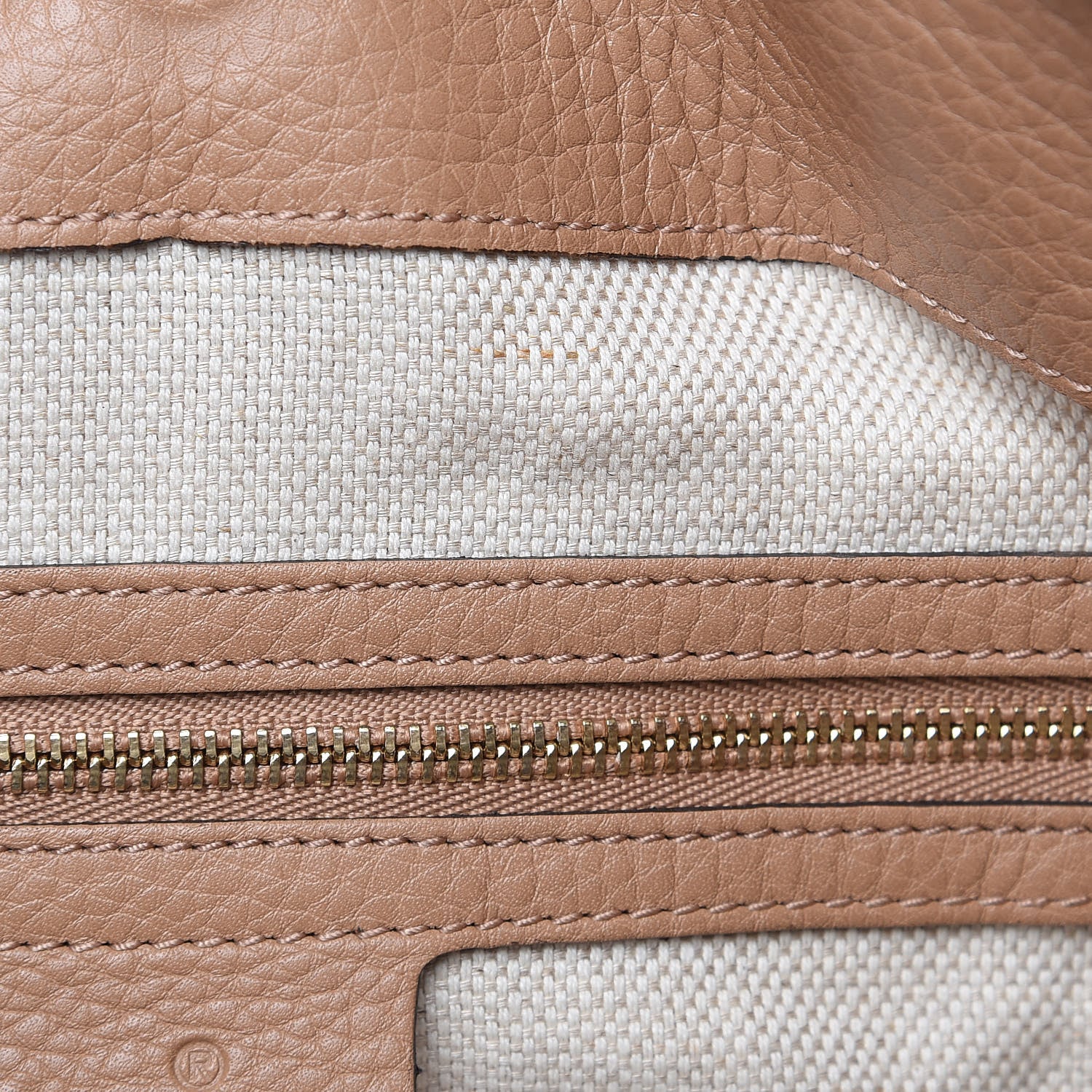 Gucci Linen Canvas Pebbled Calfskin Medium Soho Chain Shoulder Bag White Camelia 10 of 10