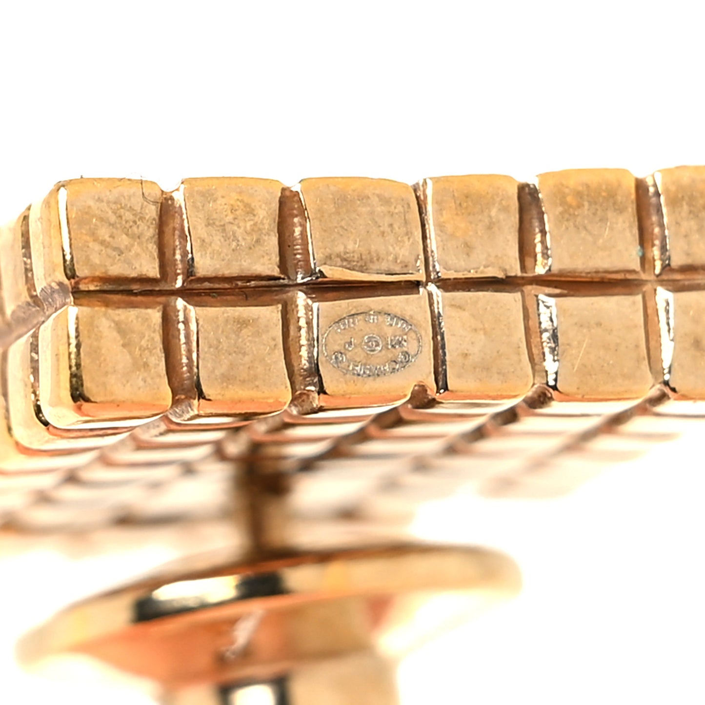 Metal Quilted CC Perfume Brooch Gold