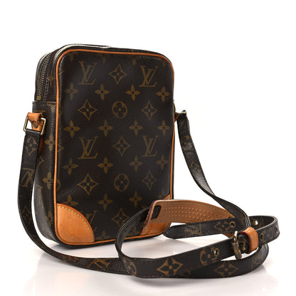 Louis Vuitton Monogram Danube 21 4 of 11