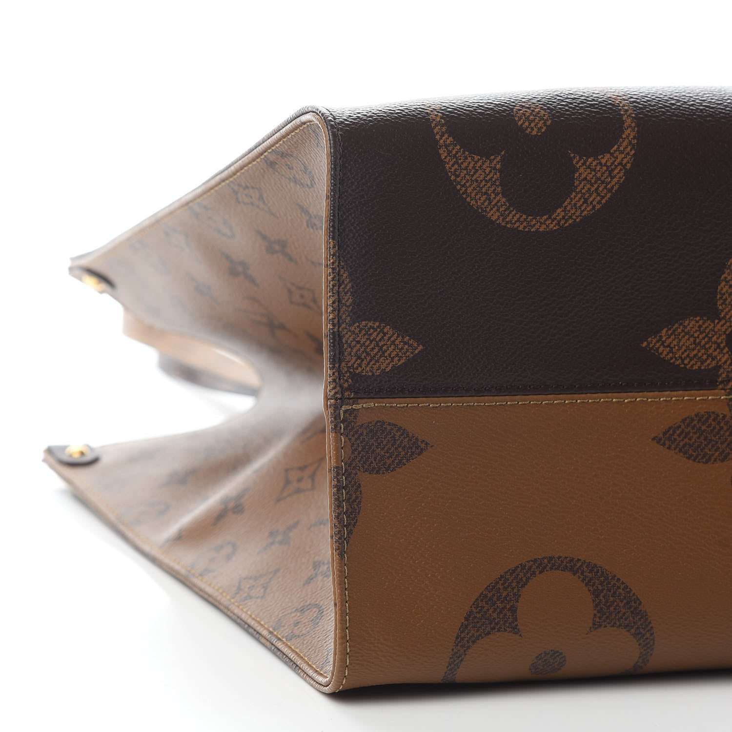 Louis Vuitton Reverse Monogram Giant Onthego GM 7 of 8