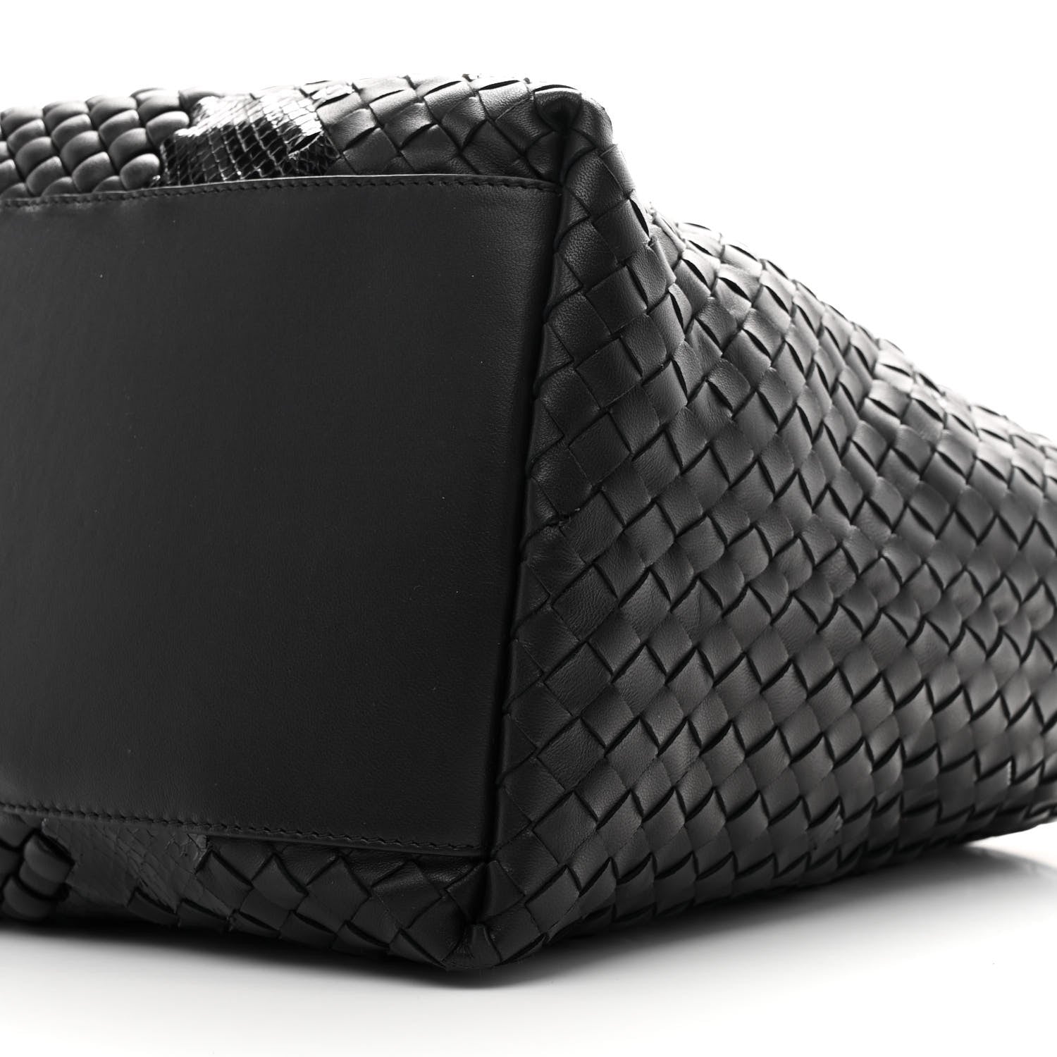Bottega Veneta Nappa Ayers Intrecciato Medium Seamless Tote Black 10 of 10