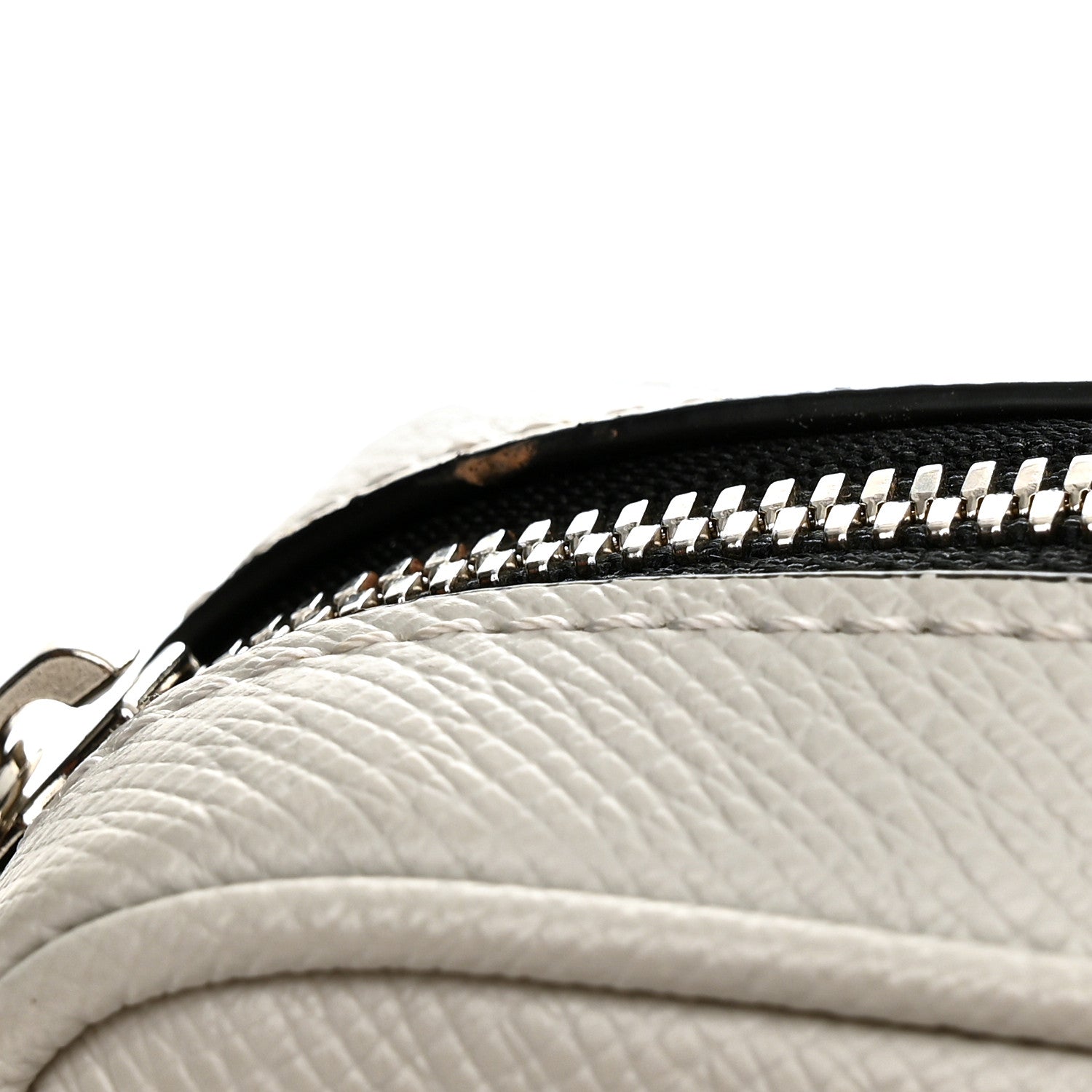 Louis Vuitton Taigarama Outdoor Messenger Antartica 11 of 12