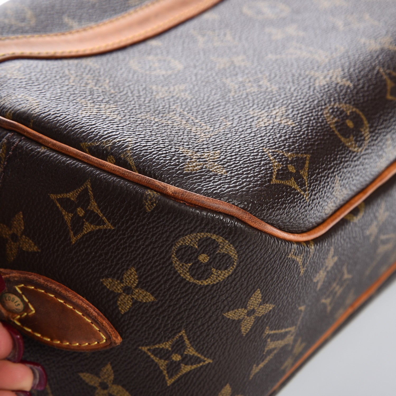 Louis Vuitton Monogram Blois 13 of 16