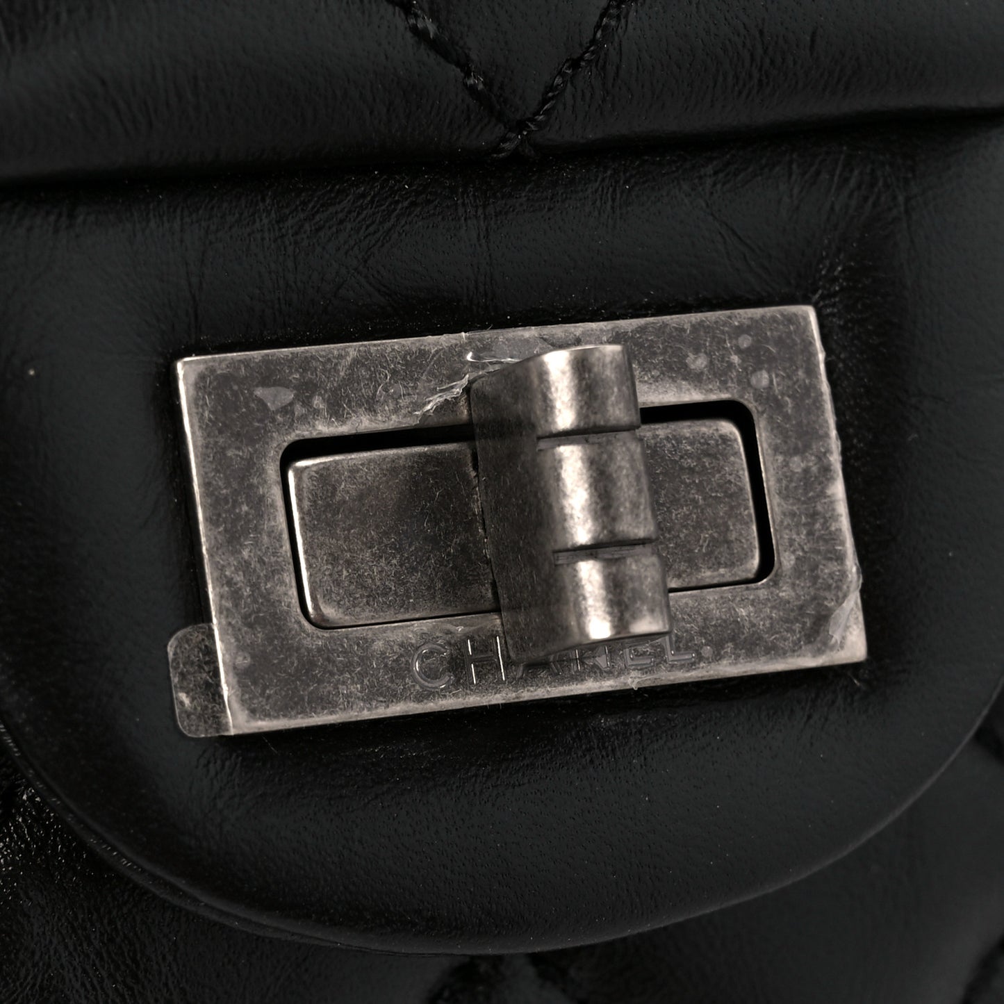 Aged Calfskin Quilted 2.55 Reissue 225 Flap Black