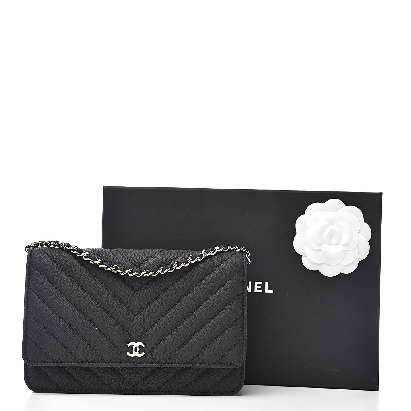 Caviar Chevron Quilted Wallet On Chain WOC Black