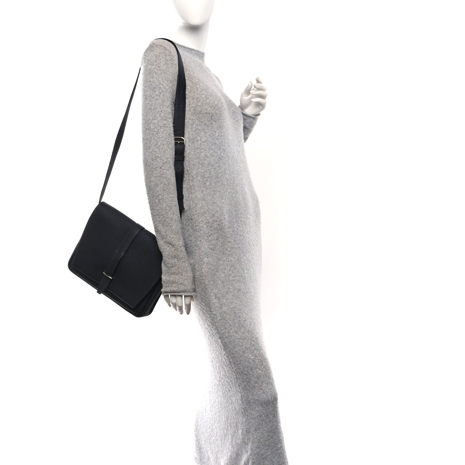 Hermes Togo Steve Light Messenger Bleu Nuit 2 of 10