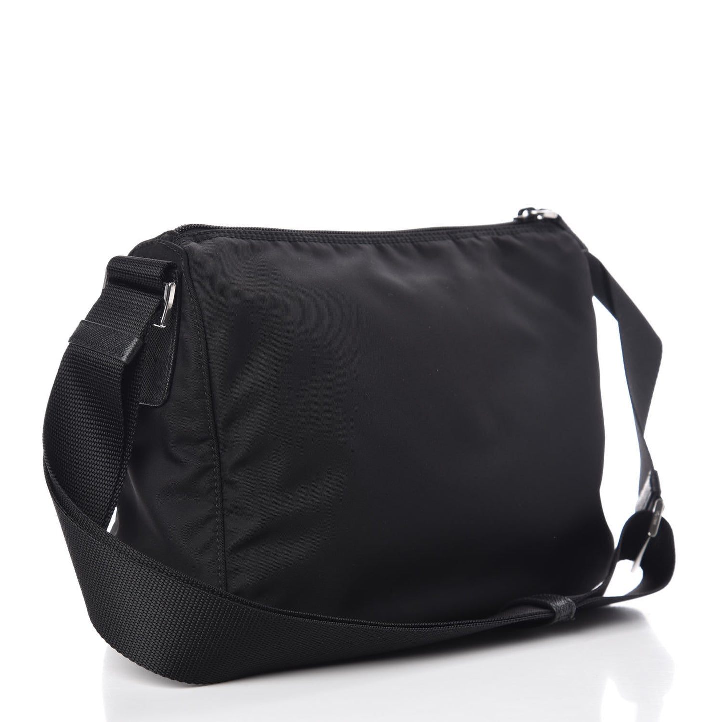 Nylon Flat Messenger Bag Black