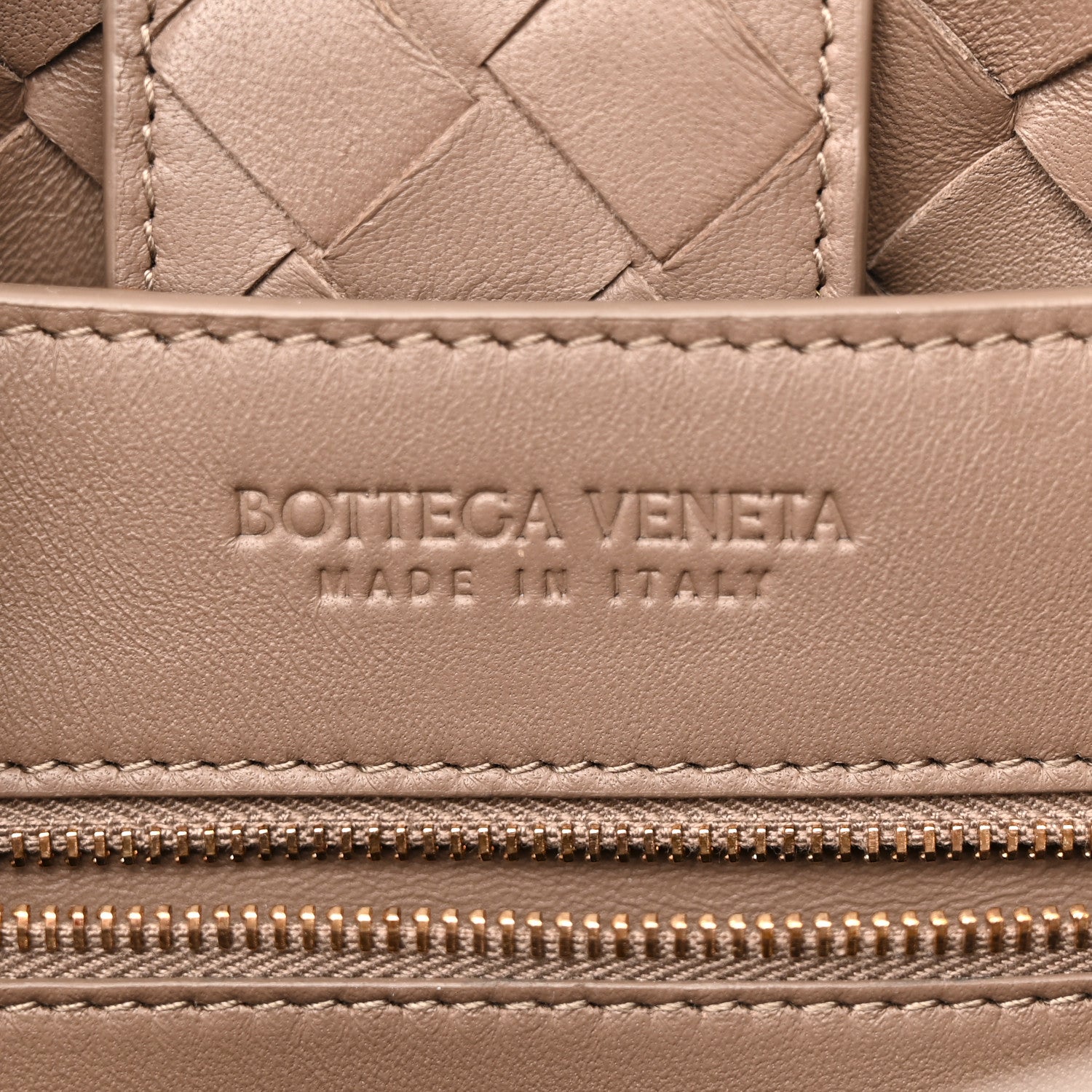 Bottega Veneta Nappa Intrecciato Medium Andiamo Shoulder Bag Taupe Grey 6 of 10