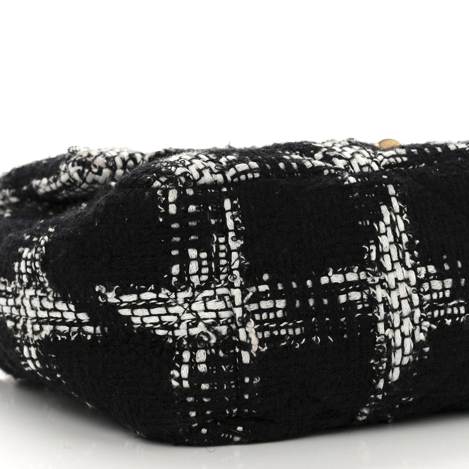 Chanel Tweed Houndstooth Quilted Medium Chanel 19 Flap Black White 9 of 10