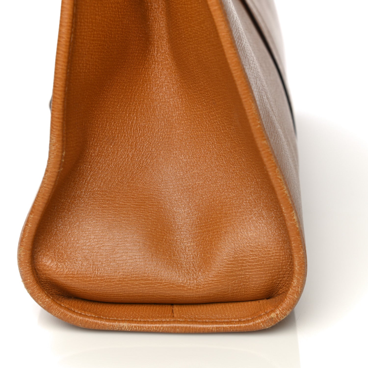 Gucci Calfskin Bardot Hobo Tan 29 of 29