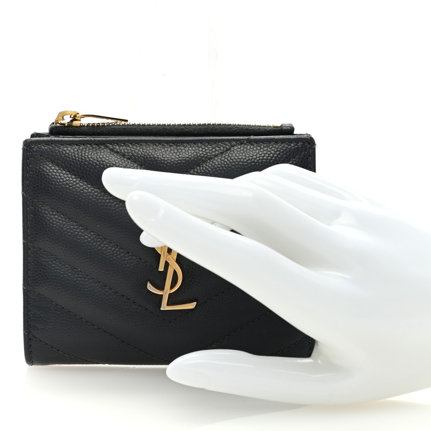 Saint Laurent Grain De Poudre Matelasse Chevron Monogram Zipped Card Case Dark Smog 2 of 6