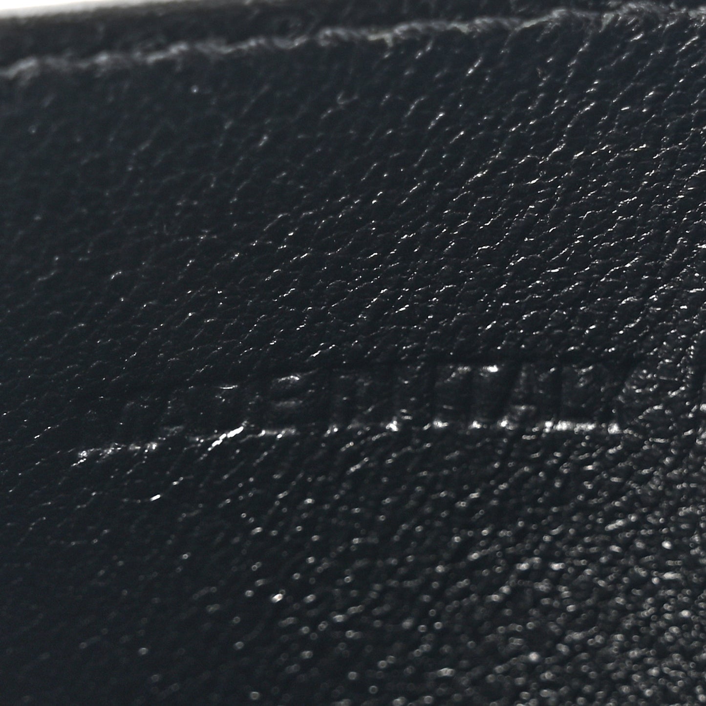 Grained Calfskin Logo Cash Rounded Card Holder Black White