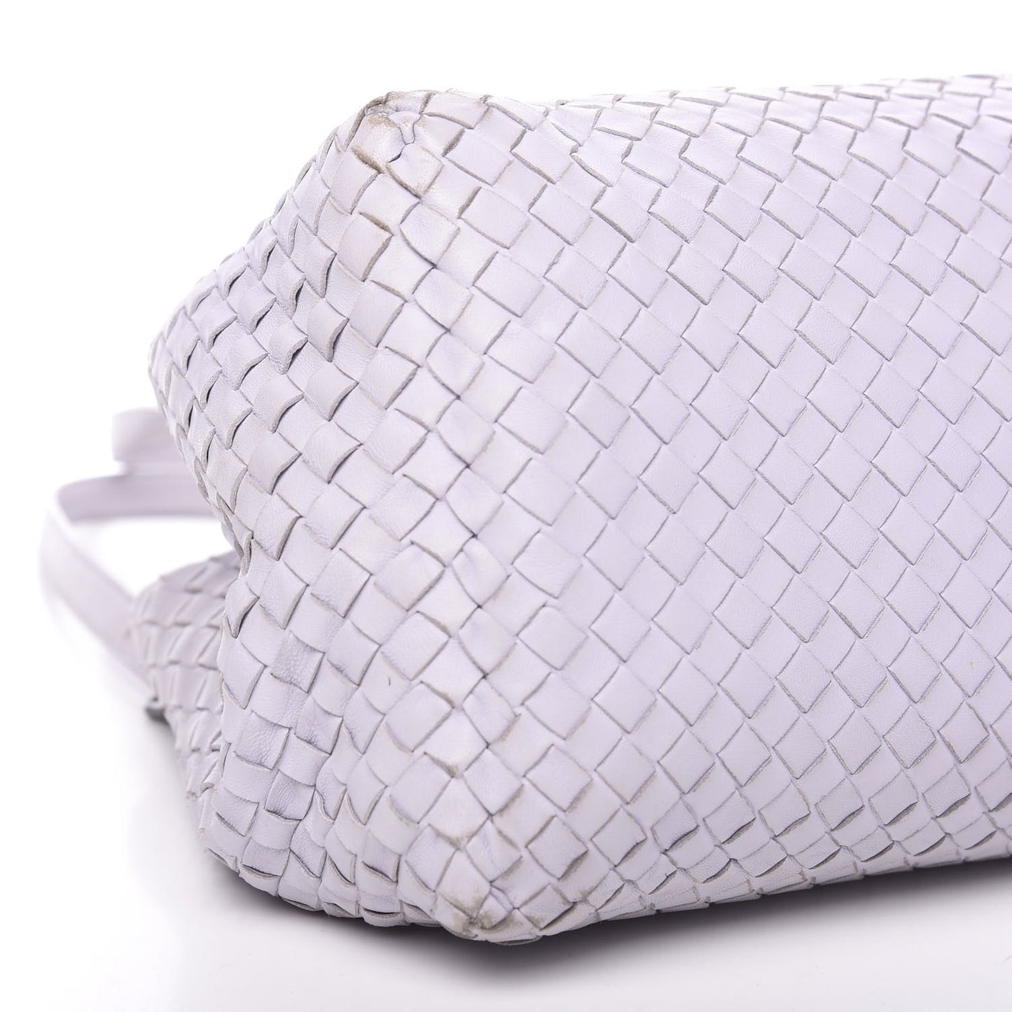 Nappa Intrecciato Medium Seamless Tote Oyster Lilac