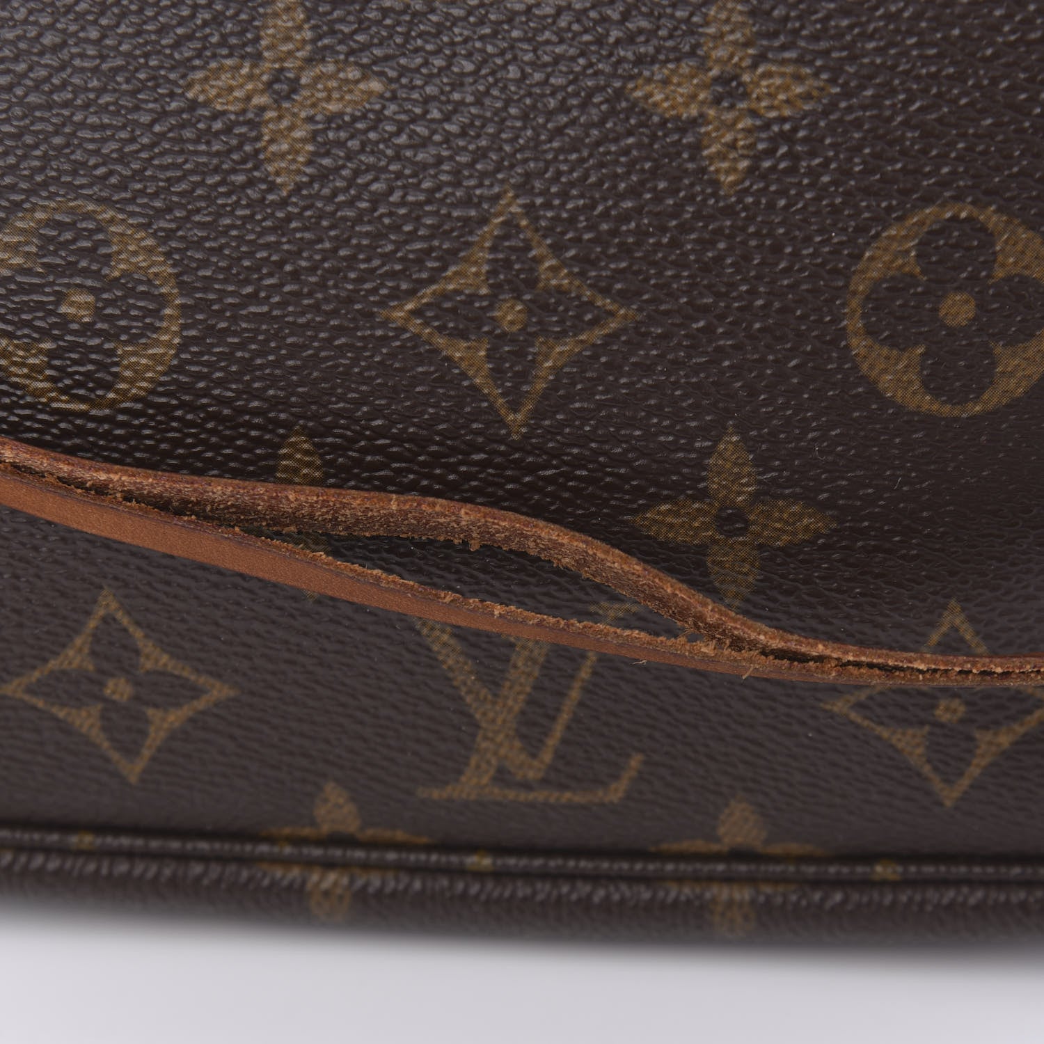 Louis Vuitton Monogram Pochette Accessories 11 of 12
