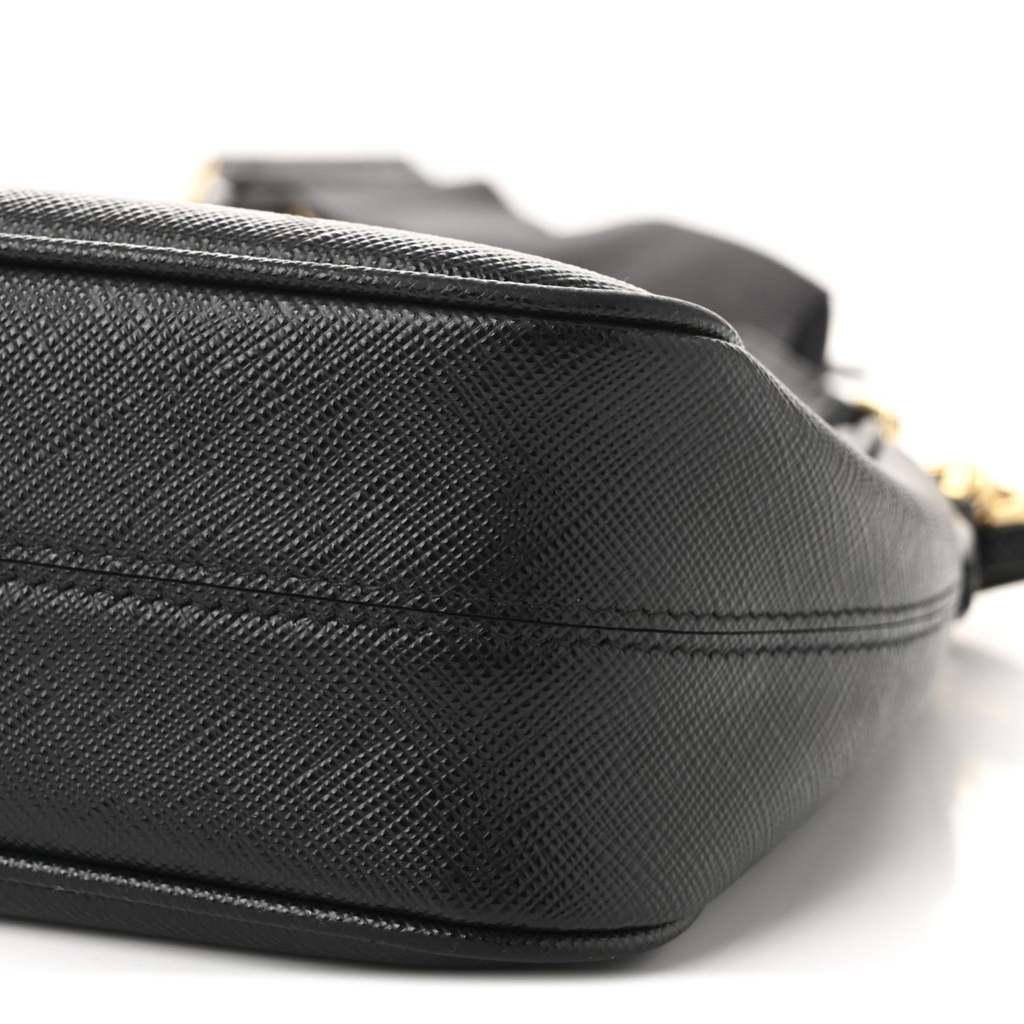 Saffiano Lux Re-Edition 2005 Shoulder Bag Black