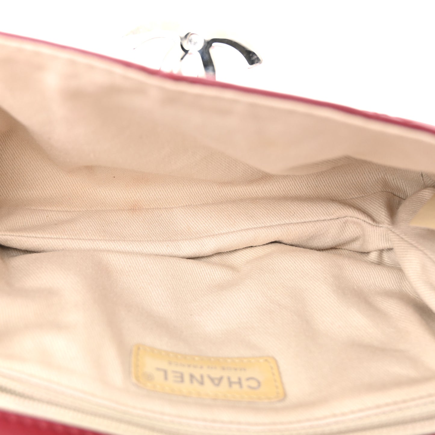 Calfskin Quilted Double Stitch Hamptons Clutch with Chain Red