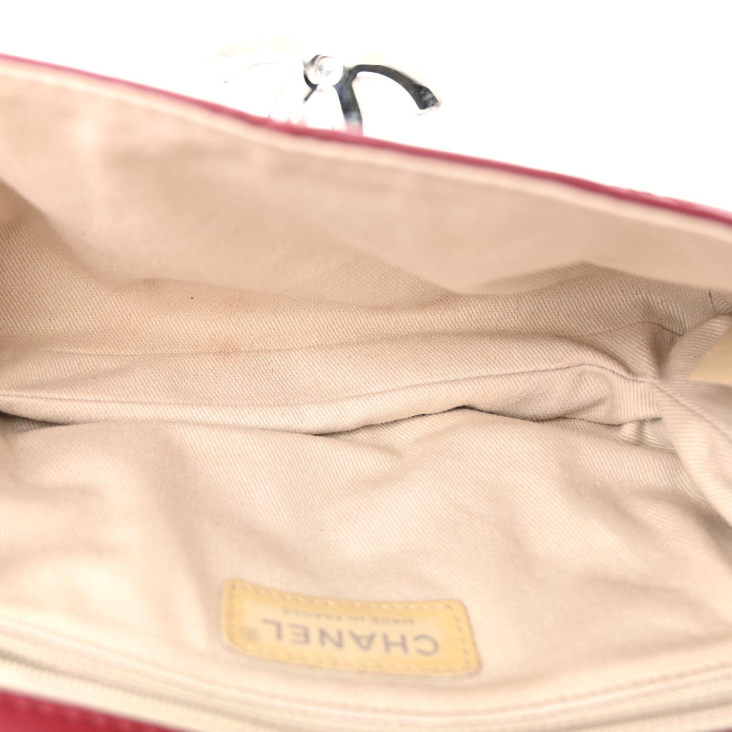 Chanel Calfskin Quilted Double Stitch Hamptons Clutch with Chain Red 5 of 11