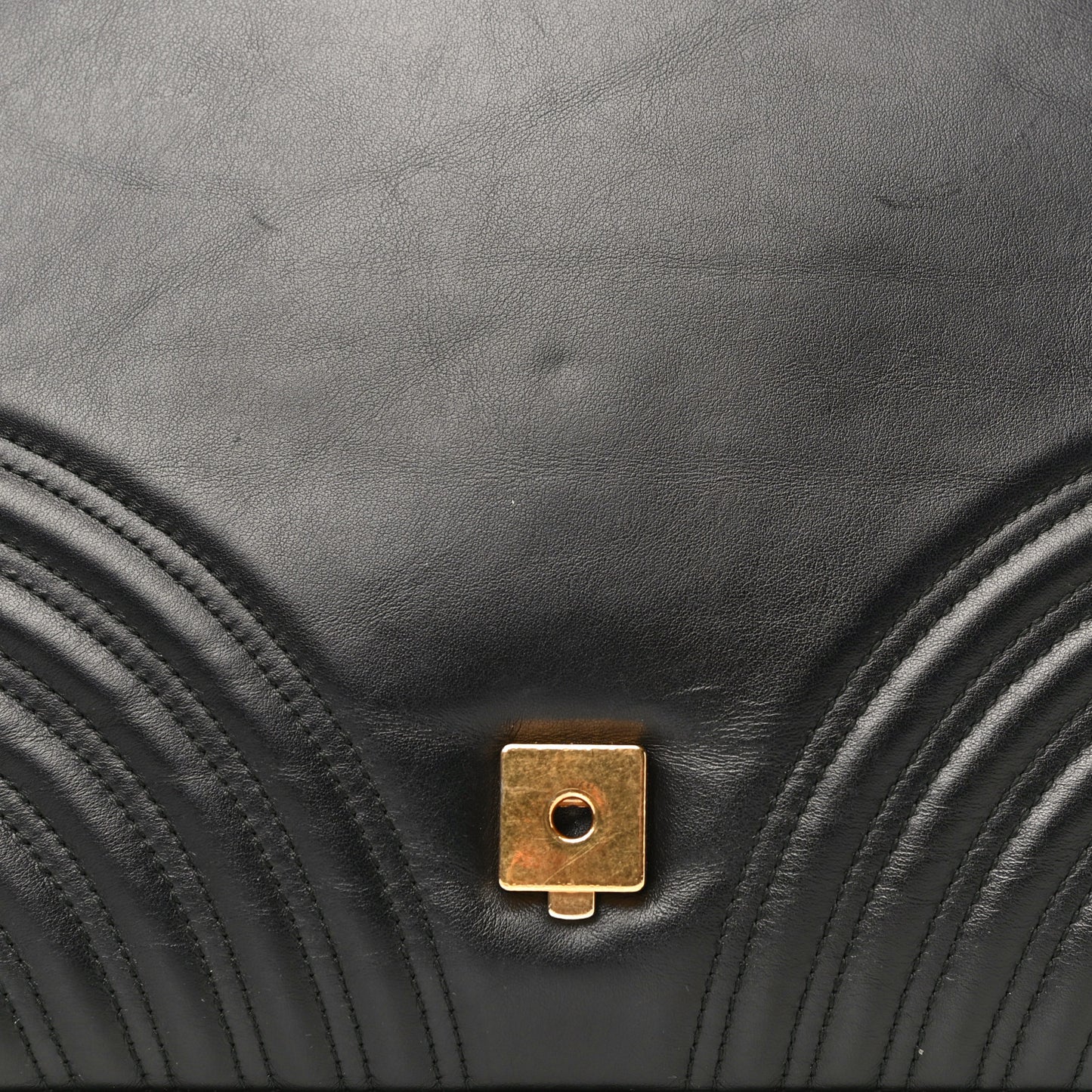 Calfskin Matelasse Large GG Marmont Shoulder Bag Black